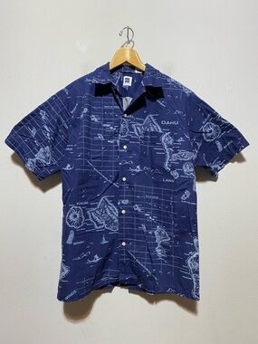 Gap Men's Medium Hawaiian Island Map Print Short Sleeve Button Up Shirt Y2K